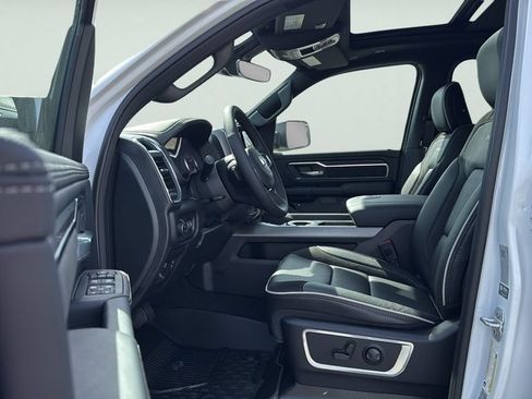 New 2026 RAM 1500 Laramie w/ Night Edition AWD/4WD image 19