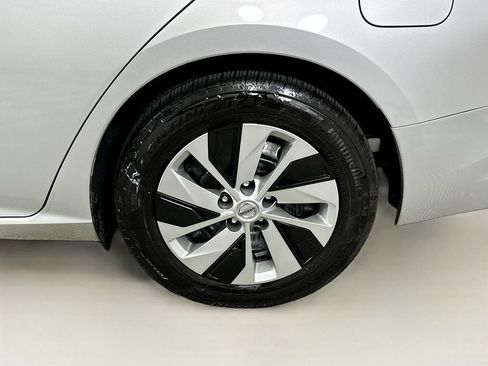 Used 2020 Nissan Altima 2.5 S FWD image 24