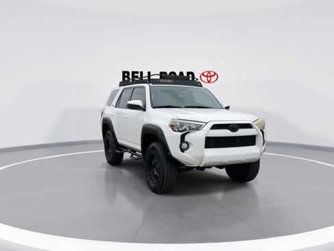 Used 2019 Toyota 4Runner SR5 image 3