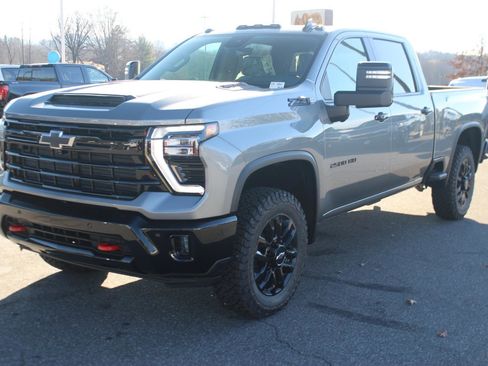 New 2026 Chevrolet Silverado 2500 LT w/ Trail Boss Package image 3