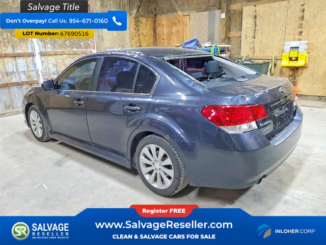 Used 2010 Subaru Legacy 3.6R Premium AWD/4WD image 3