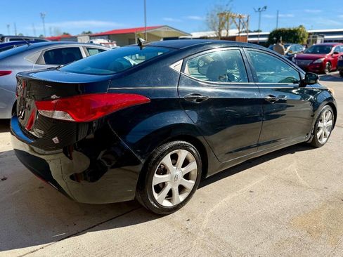 Used 2013 Hyundai Elantra Limited w/ Technology Pkg image 8