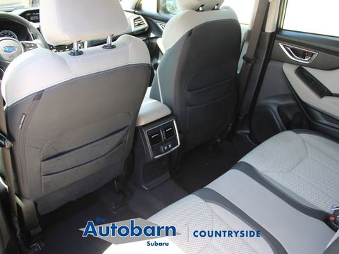 Used 2023 Subaru Forester Premium AWD/4WD image 27