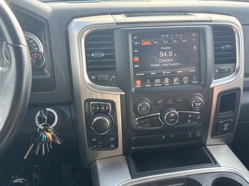 Used 2017 RAM 1500 Big Horn AWD/4WD image 12