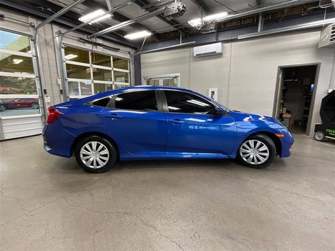 Used 2021 Honda Civic LX image 6