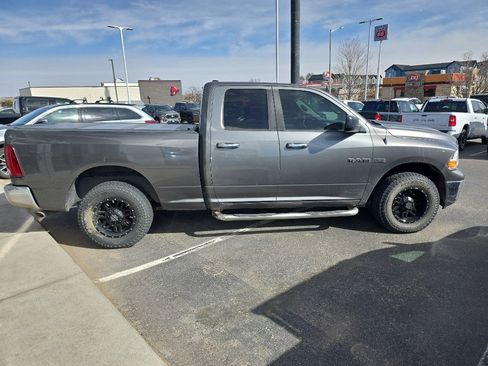 Used 2009 Dodge Ram 1500 Truck SLT image 4
