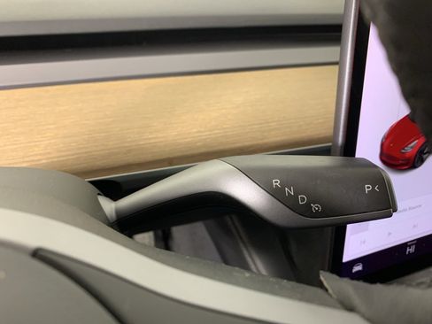 Used 2021 Tesla Model 3 Long Range image 17