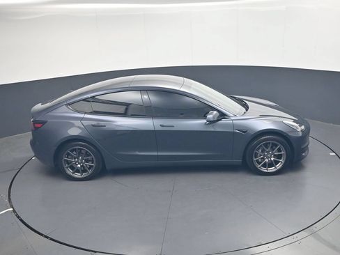Used 2019 Tesla Model 3 Standard Range Plus RWD image 28