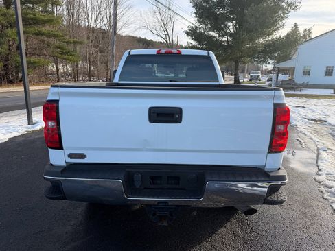 Used 2019 Chevrolet Silverado 2500 W/T w/ Snow Plow Prep Package image 6