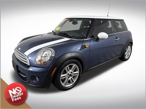 Used 2011 MINI Cooper Hardtop image 8
