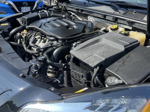 Used 2012 Buick Regal Premium image 38