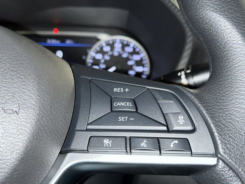 New 2025 Nissan Sentra SV image 32