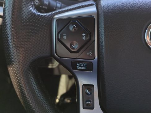 Used 2023 Toyota Tacoma SR5 AWD/4WD image 19