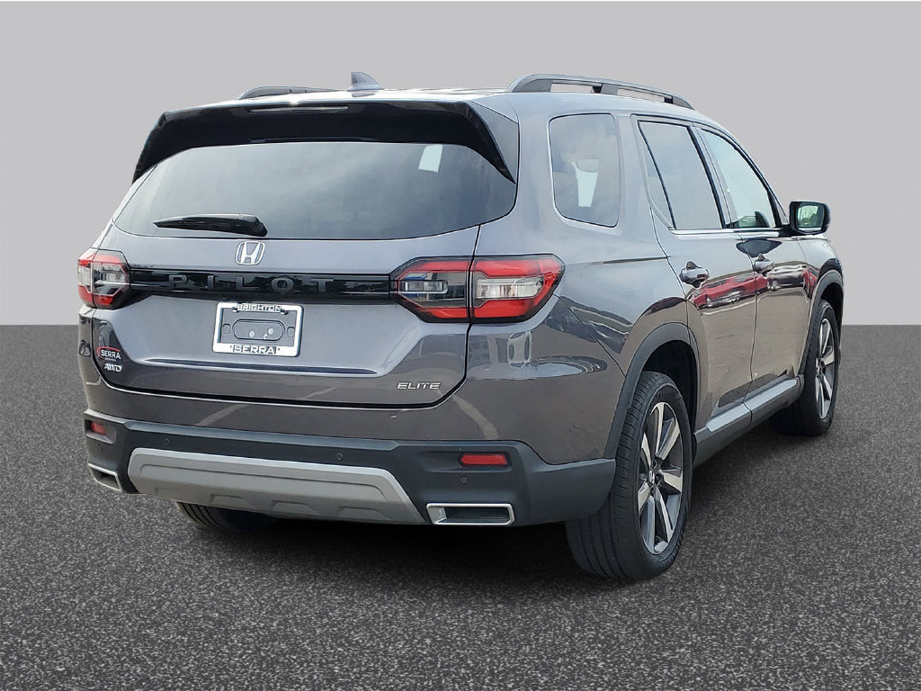 Certified 2023 Honda Pilot Elite image 3