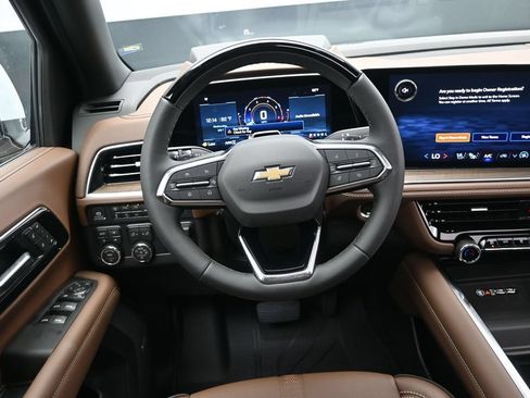 New 2026 Chevrolet Suburban High Country AWD/4WD image 30