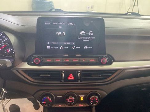 Used 2024 Kia Forte LXS w/ LXS Technology Package image 38