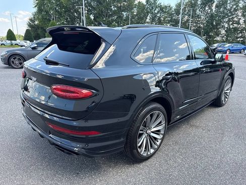 Used 2023 Bentley Bentayga Speed AWD/4WD image 7