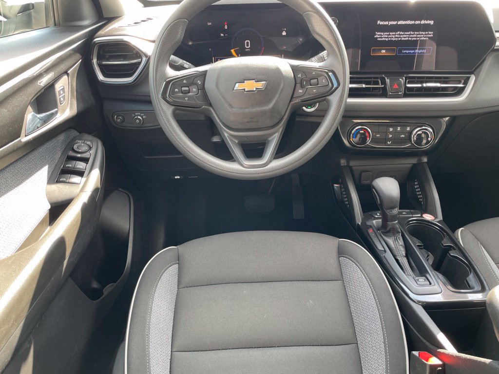Used 2025 Chevrolet TrailBlazer LT FWD image 20