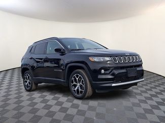 Used 2024 Jeep Compass Limited video 1