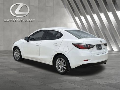 Used 2016 Scion iA FWD image 2