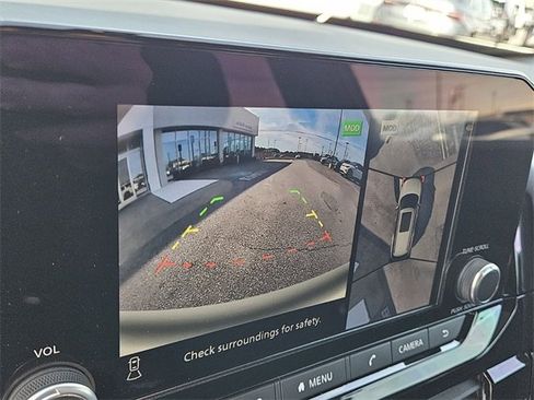 Used 2025 Nissan Pathfinder Rock Creek image 22