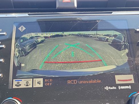 Used 2020 Toyota Camry SE image 25