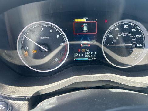 Used 2023 Subaru Forester Premium AWD/4WD image 5