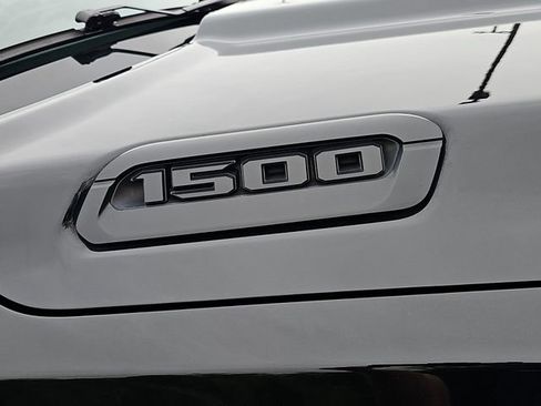 Used 2020 RAM 1500 Big Horn AWD/4WD image 32