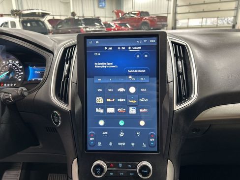 Certified 2024 Ford Edge SEL w/ Convenience Package image 20