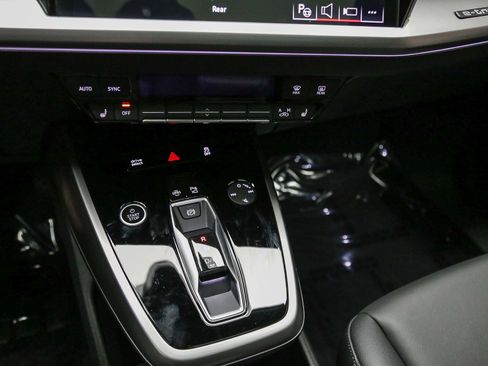 Certified 2023 Audi Q4 e-tron Premium Plus w/ Premium Plus RWD image 27