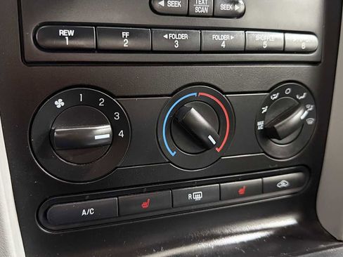 Used 2008 Ford Mustang GT Premium image 19