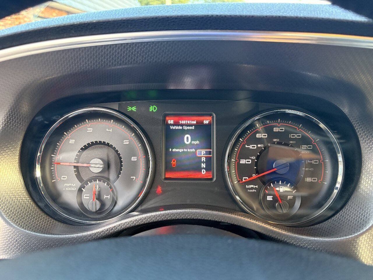 Used 2012 Dodge Charger R/T RWD image 27