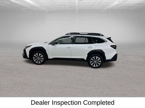 Used 2024 Subaru Outback Limited AWD/4WD image 8