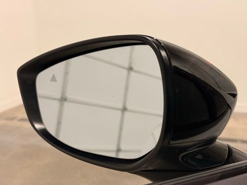 Used 2025 MAZDA CX-50 AWD 2.5 S w/ Premium Plus Pkg image 12