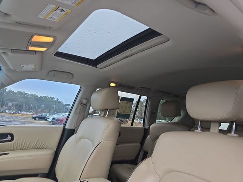 Used 2017 Nissan Armada Platinum image 36