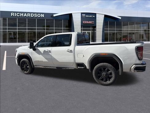 Used 2024 GMC Sierra 2500 AT4 w/ AT4 Premium Plus Package image 16