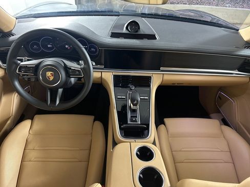 Certified 2023 Porsche Panamera 4 Platinum Edition image 14