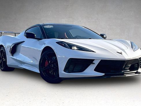 Used 2023 Chevrolet Corvette Stingray Coupe w/ Z51 Performance Package RWD image 2
