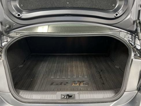 Used 2025 Toyota GR86 Premium RWD image 23