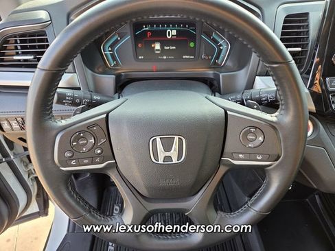Used 2022 Honda Odyssey EX-L image 25