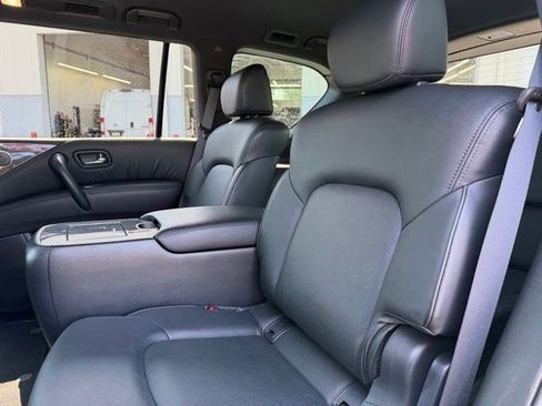 Used 2022 Nissan Armada SL w/ Midnight Edition Package image 21
