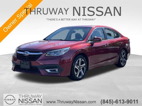 Used 2022 Subaru Legacy Limited image 1
