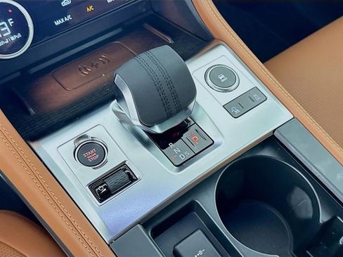 New 2026 Jaguar F-PACE R-Dynamic S image 19