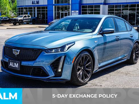 Used 2024 Cadillac CT5 V Blackwing w/ Driver Assist Package RWD image 4