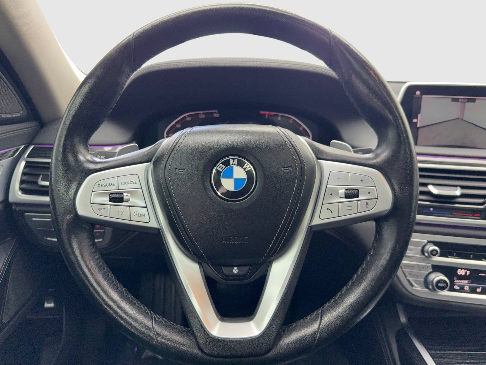 Used 2022 BMW 740i RWD image 19