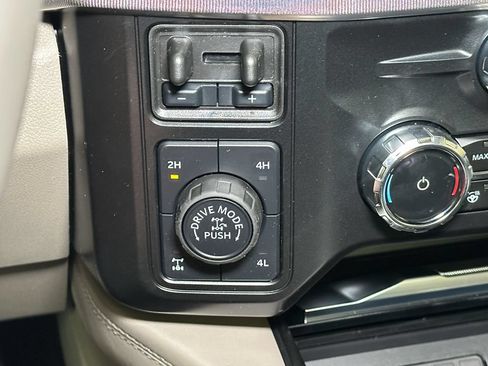 New 2026 Ford F350 Platinum w/ Platinum Plus Package AWD/4WD image 30