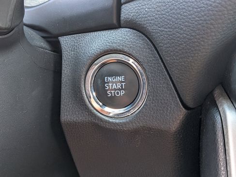 Used 2024 Toyota RAV4 XLE FWD image 29