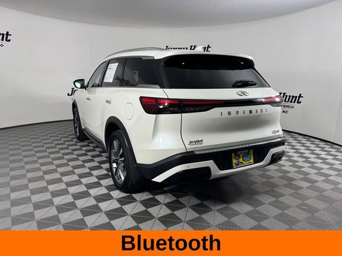 Used 2023 INFINITI QX60 Luxe w/ Performance Audio Package image 9