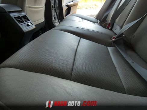 Used 2014 Toyota Avalon Limited FWD image 44