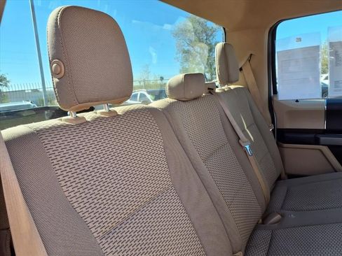 Used 2017 Ford F150 XLT image 21